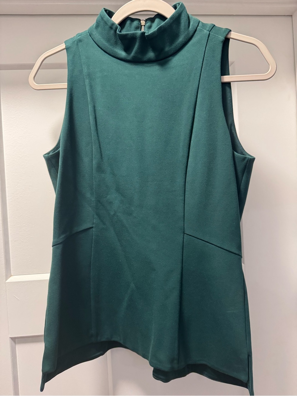 Sleeveless Mock Neck Top in Hunter Green